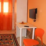 לינה וארוחת בוקר Casa Melone Giallo פאצ'קו