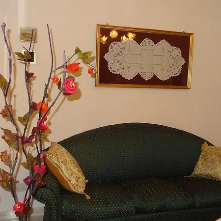 Casa Melone Giallo Пачеко