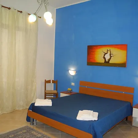 לינה וארוחת בוקר Casa Melone Giallo פאצ'קו